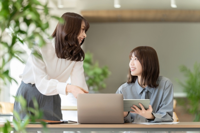 正社員登用あり｜高時給1,550円♪物流センター事務スタッフ募集 イメージ画像